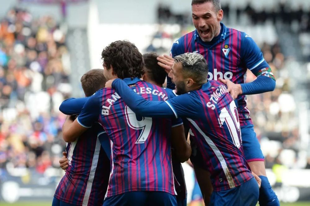 德布劳内的 德布劳内的