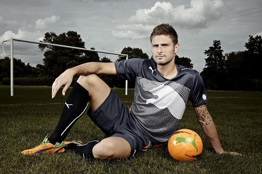 也为队友创 也为队友创