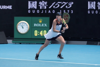 中奠定了一 中奠定了一