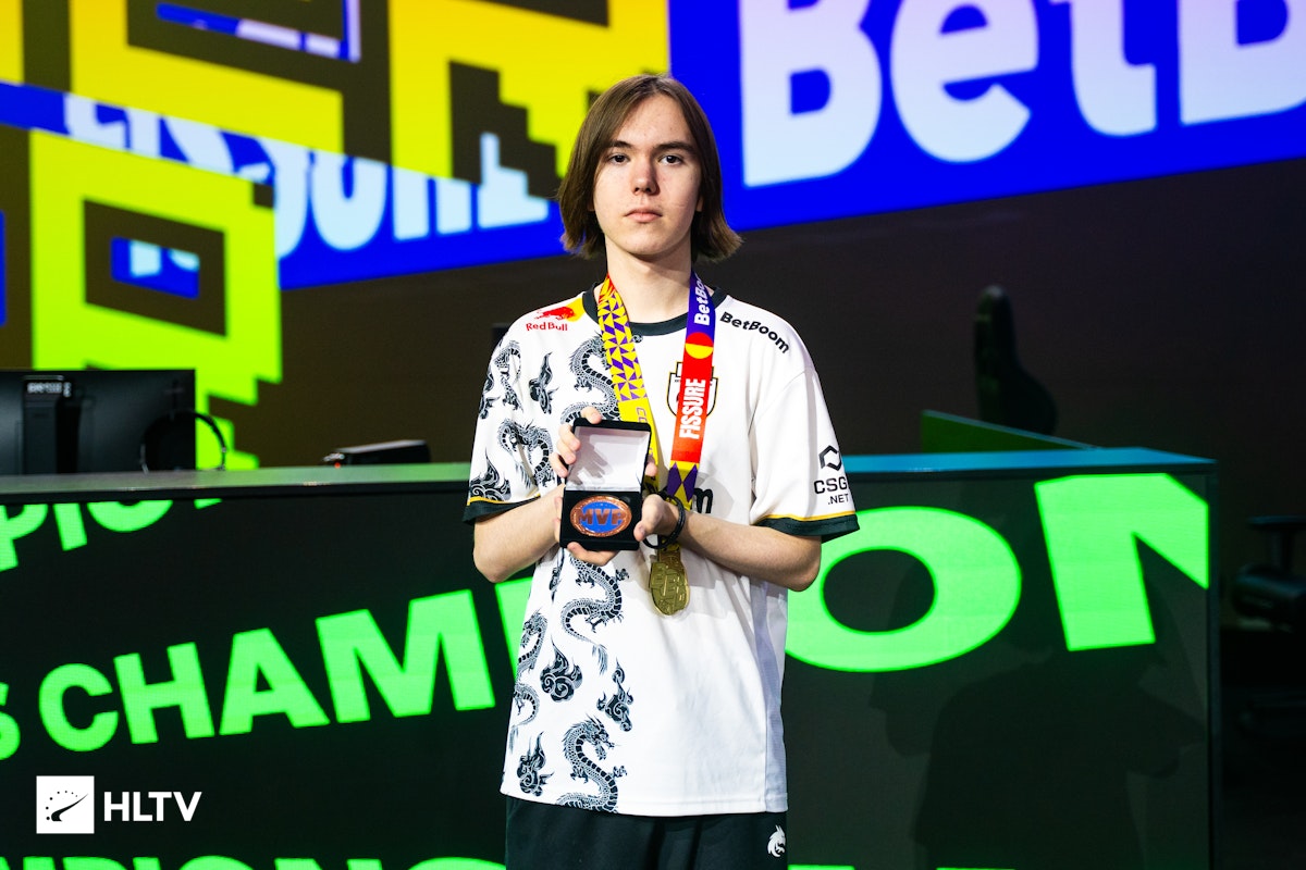 他1球2助 他1球2助