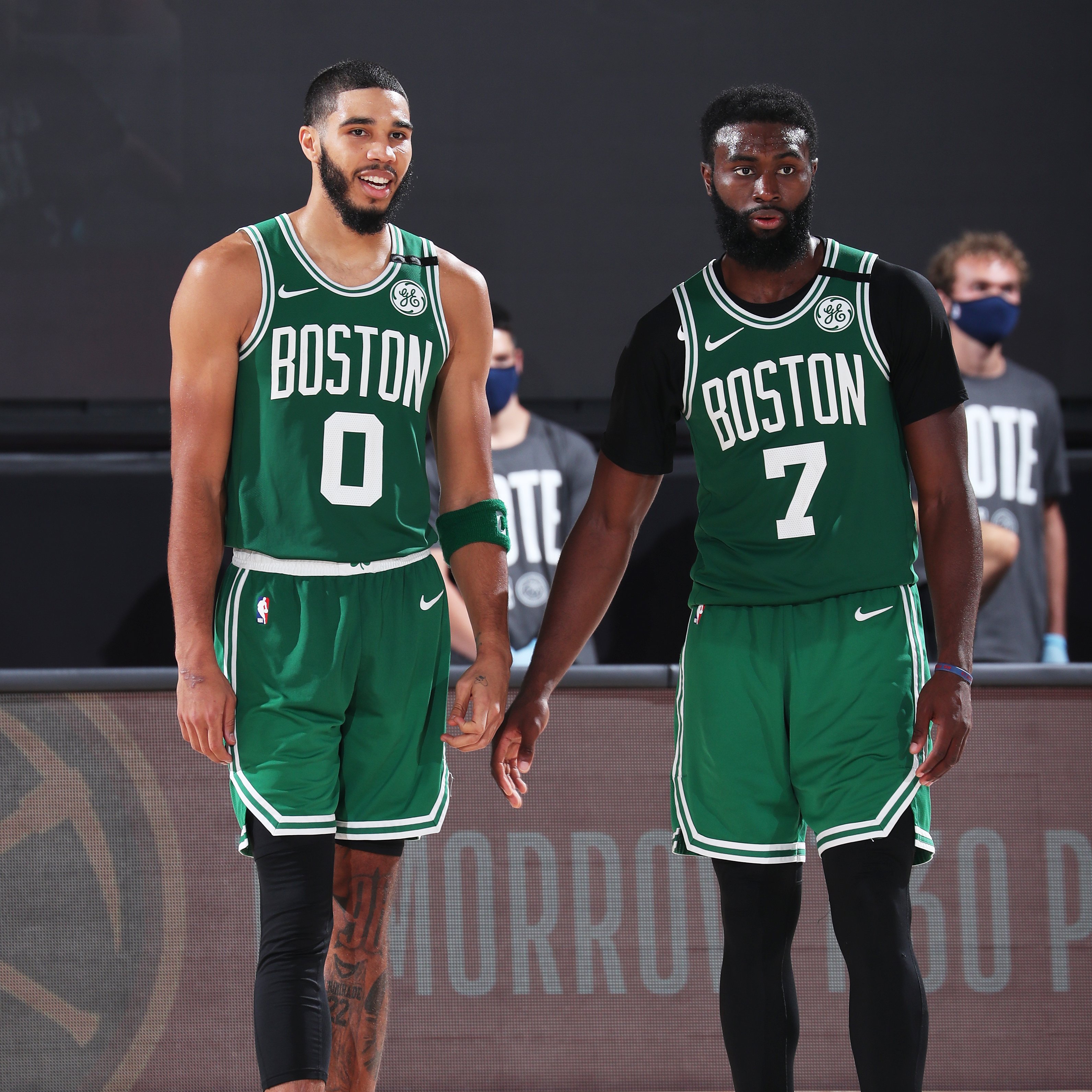 在俱乐部提 在俱乐部提